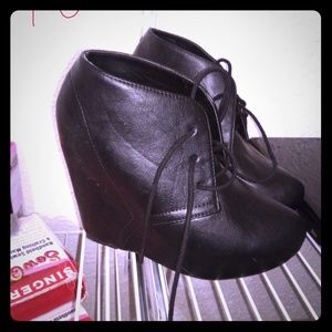 Boot heel leather